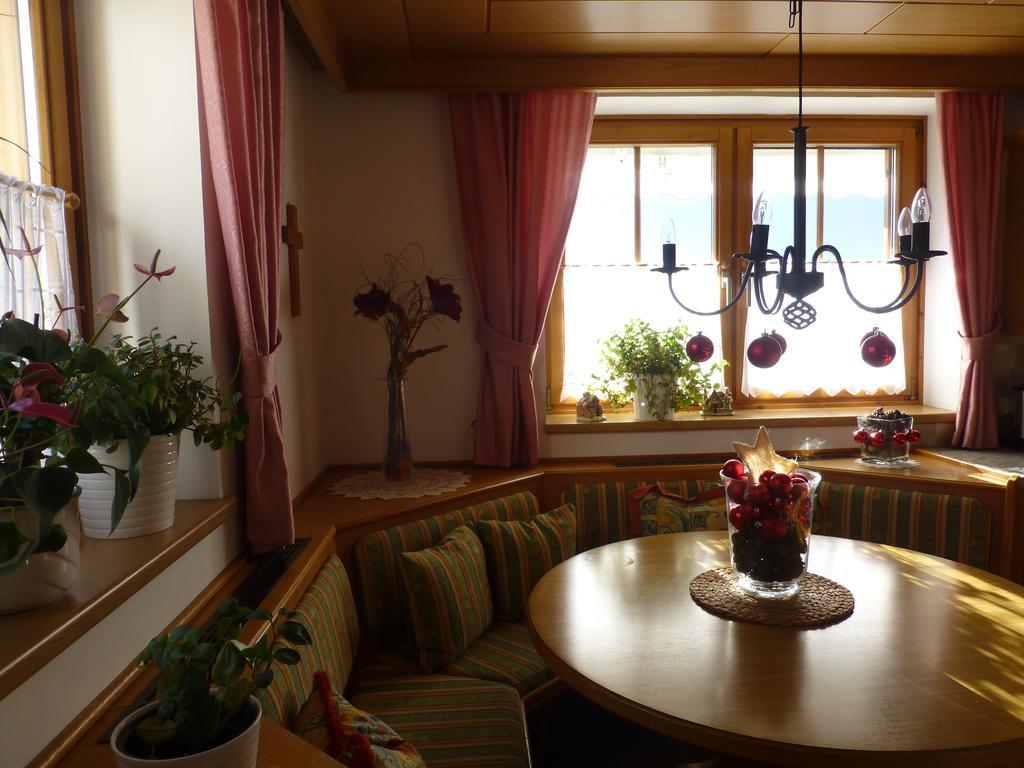 Haus Rosi Villa Uttendorf Buitenkant foto
