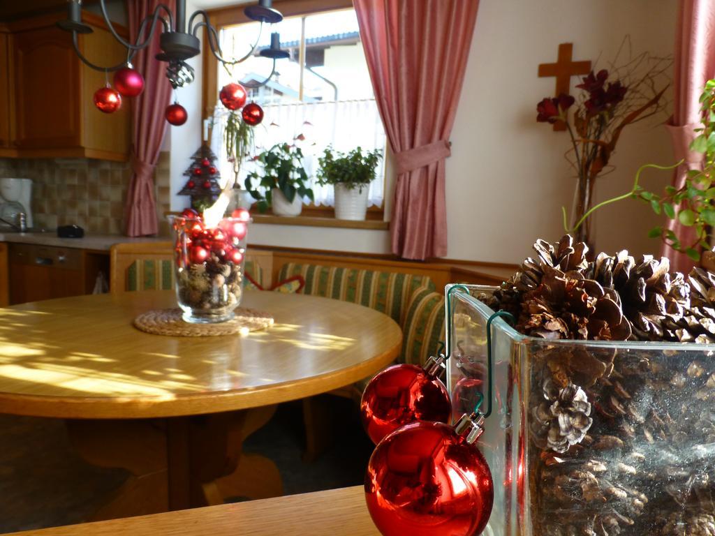 Haus Rosi Villa Uttendorf Buitenkant foto