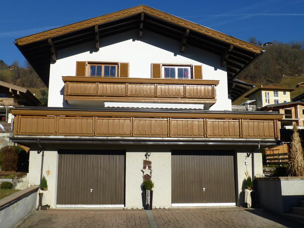 Haus Rosi Villa Uttendorf Buitenkant foto